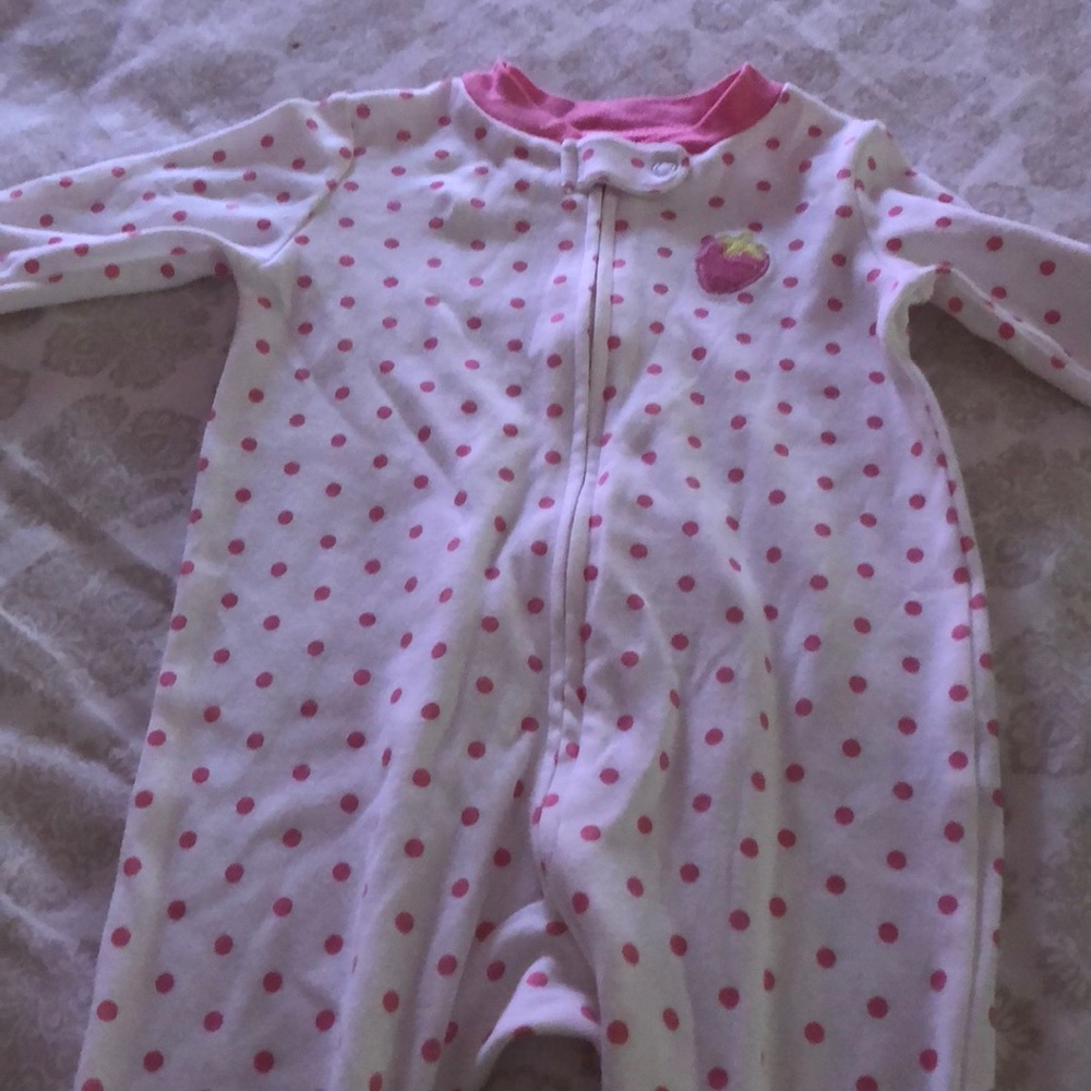 A bundle of two set .. ages 6-9 months